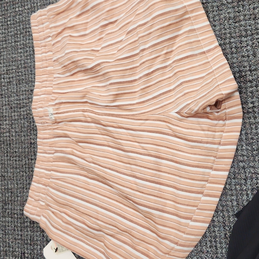 Billabong shorts - Picture 3 of 3